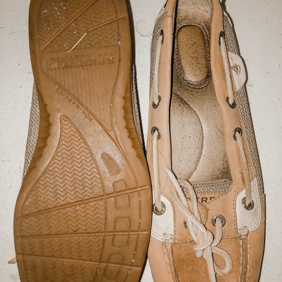 Sperry Boat shoe Women’s 8! GREAT CONDITION - Picture 3 of 3